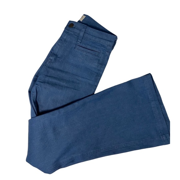 Never worn J-Crew Asbury Flare Bell Bottom Jeans - Picture 1 of 4